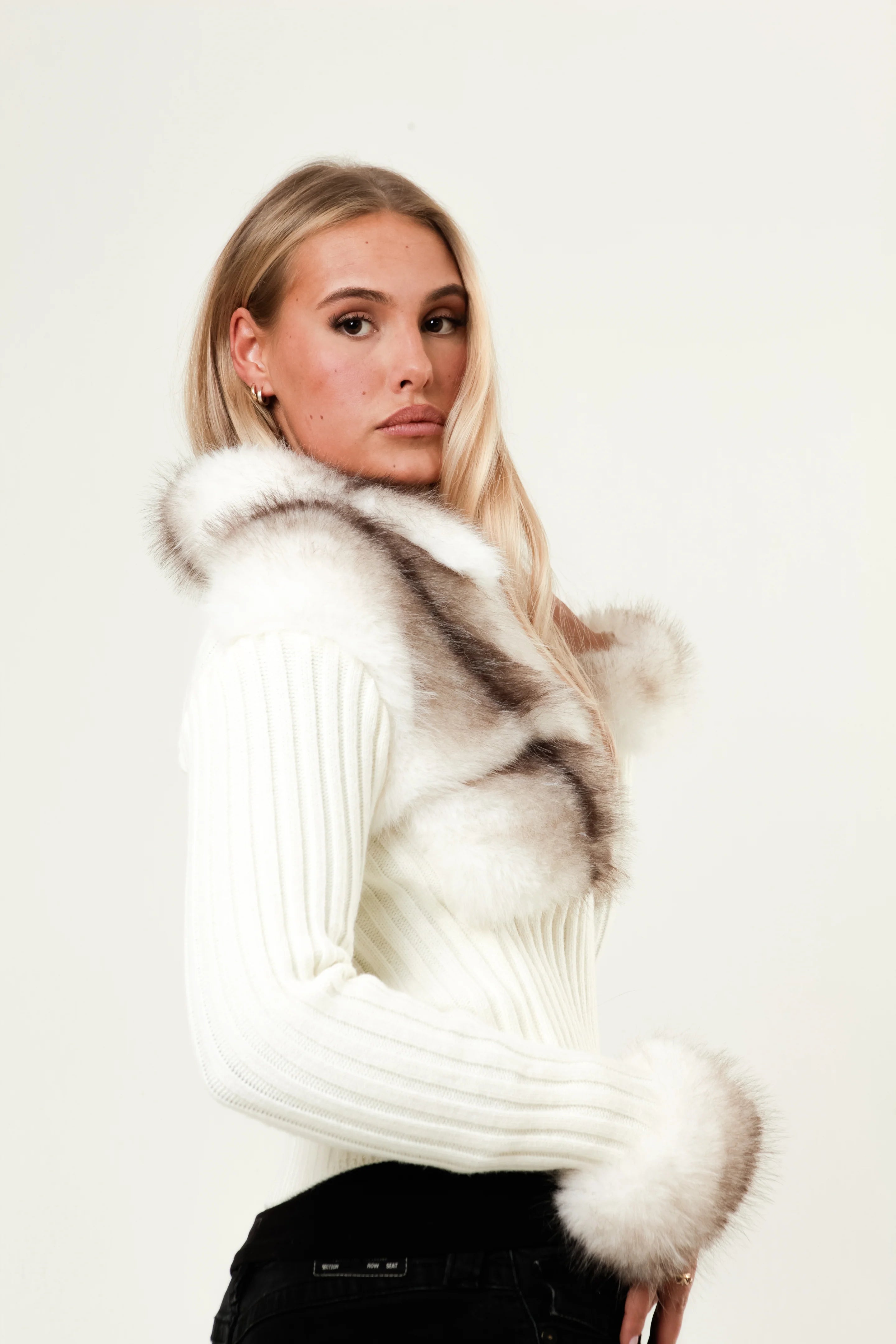 Cardigan Auralia  en fourrure - Blanc